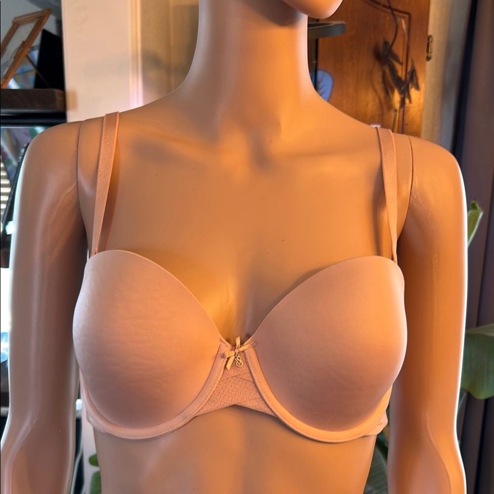 Elegant Pink Bra